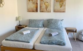 The Hiker City Apartment